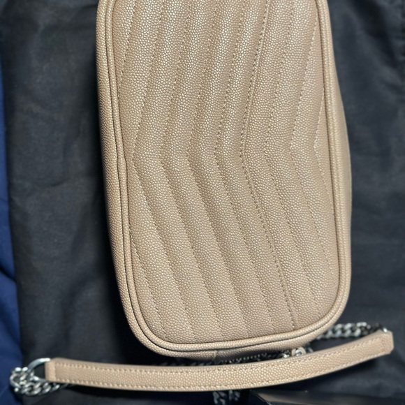 Sold! Lou Mini YSL Grain de Poudre Camera Crossbody Bag - Picture 5 of 8
